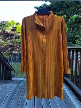 Issey Miyake Long Pleated Button-Front Dress Coat in Orange